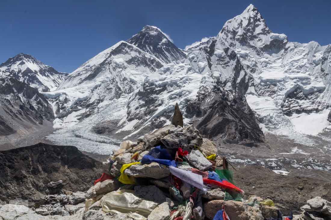 View from Kala Patthar to Mount Everst and Co.