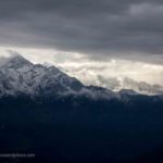 Ausblick kurz nach Traksindo La Pass in Nepal